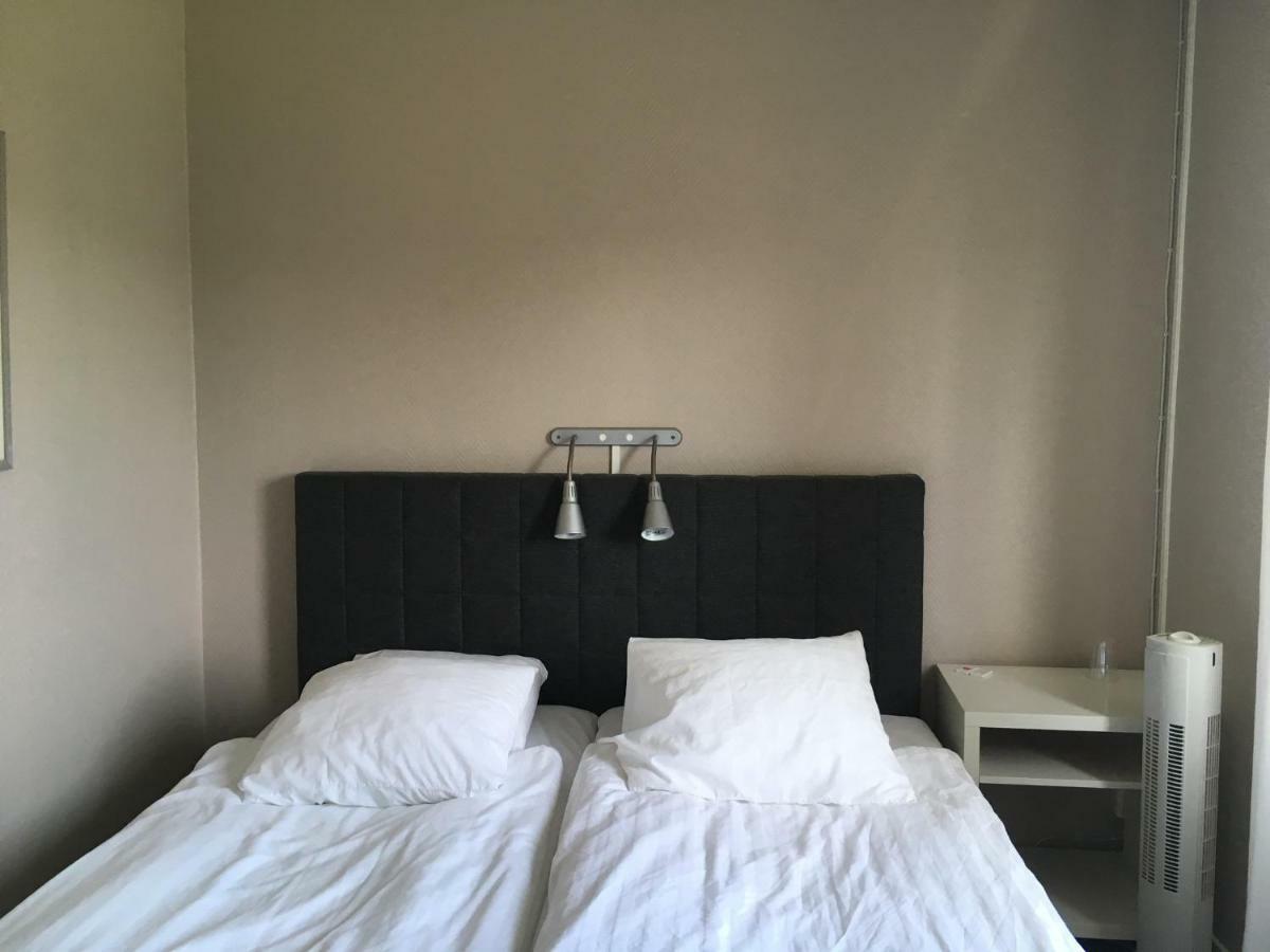 Gamla Bryggeriet Bed & Breakfast Kopingsvik Ngoại thất bức ảnh