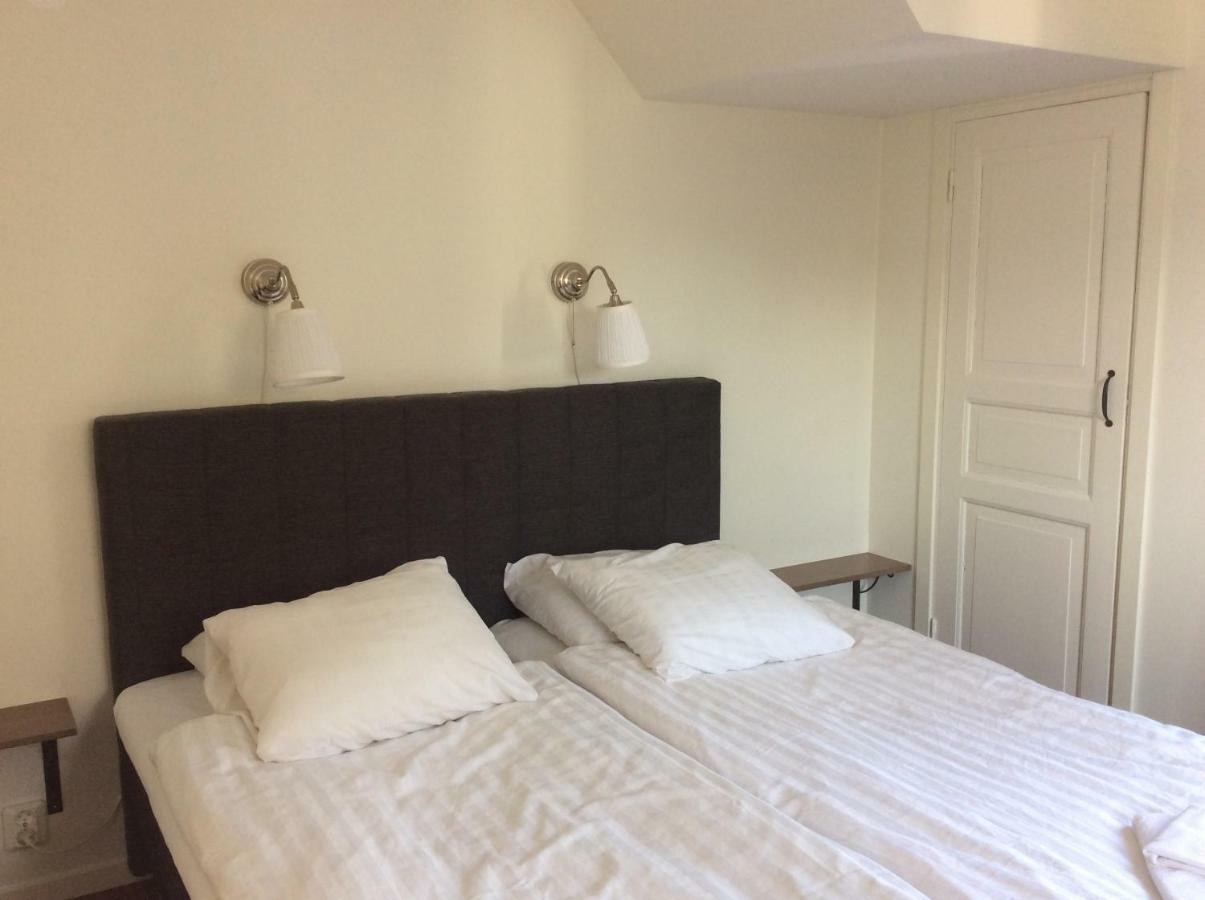 Gamla Bryggeriet Bed & Breakfast Kopingsvik Ngoại thất bức ảnh