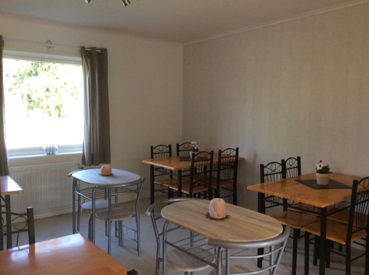 Gamla Bryggeriet Bed & Breakfast Kopingsvik Ngoại thất bức ảnh